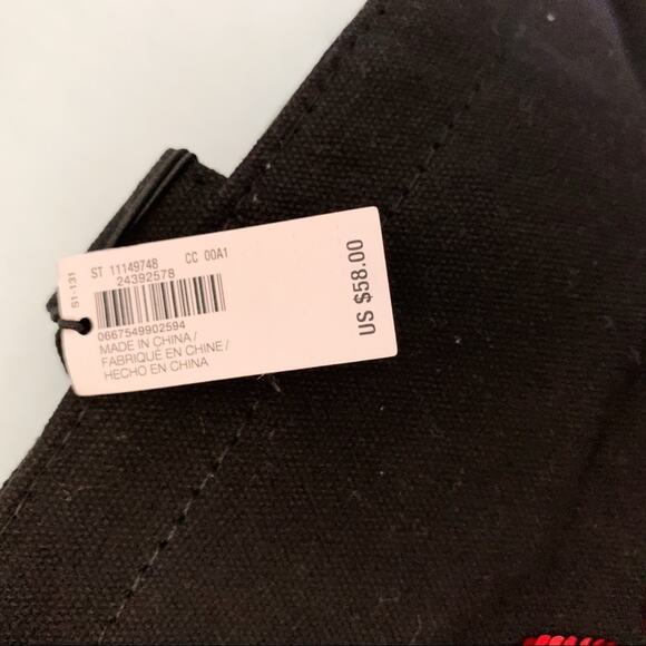 New Victoria Secrets Red & Black Lips Sequin Tote - Picture 5 of 6